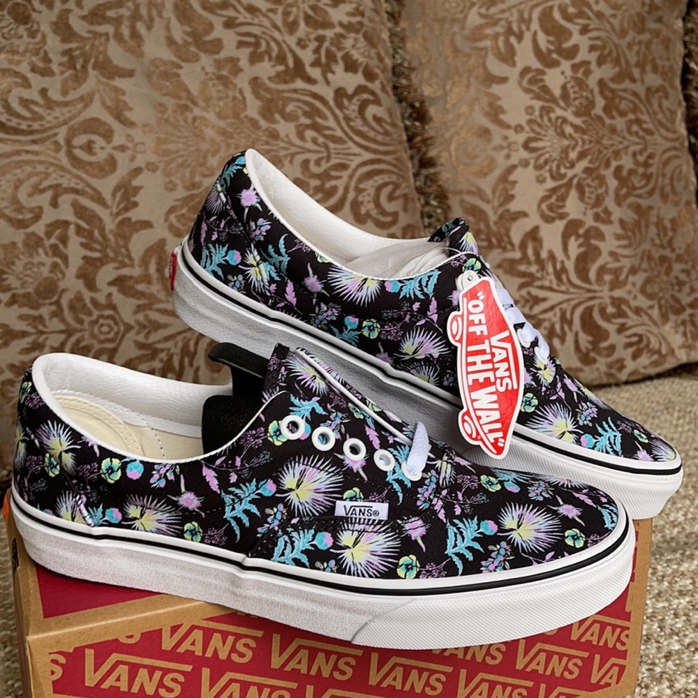 Vans Era Paradise Floral Black/True White WMNS - Picture 8 of 16